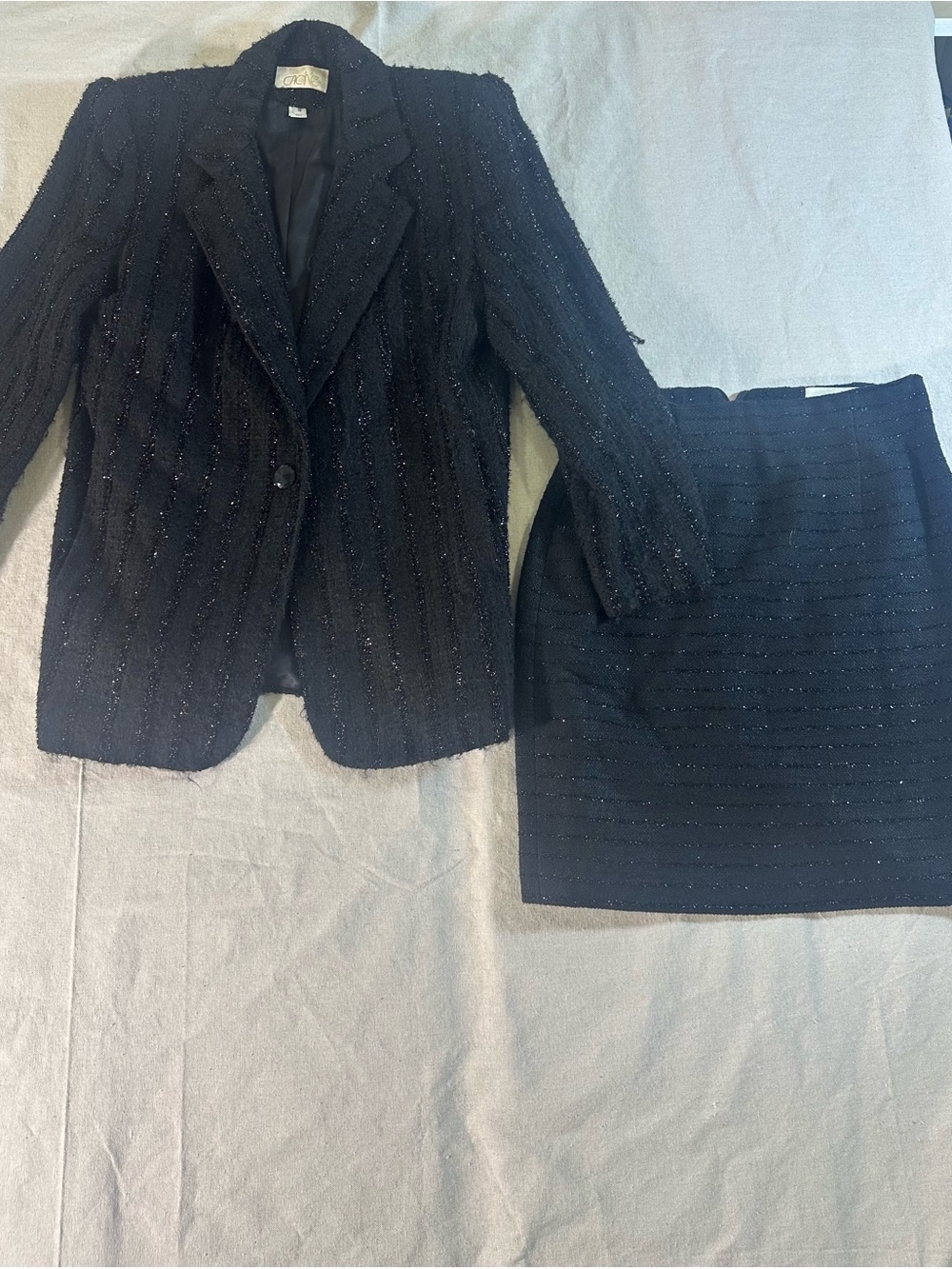 ⭐️ Vintage Cache Black Two-Piece Blazer and Skirt Set